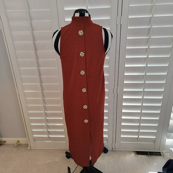 Zara Trafaluc Sleeveless Turtleneck Dress - Timeless and Sexy - Picture 3 of 9